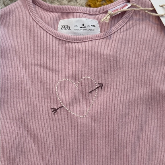 Zara Heart Embroidered Ribbed Top 4 - Picture 3 of 3